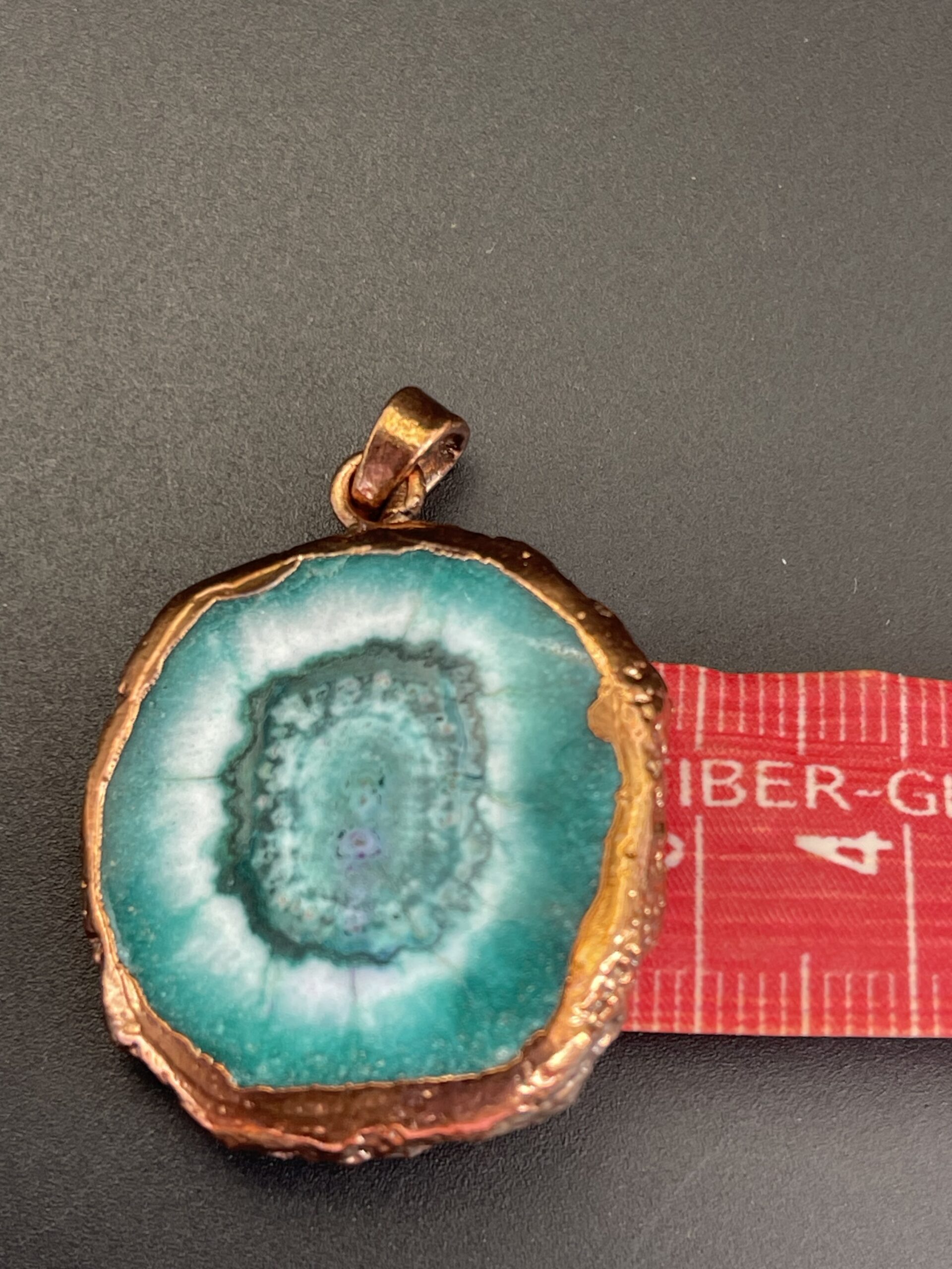 Handmade Copper Solar Agate Pendant 4 Width Approx 3cms 1 inch scaled - Handmade Copper & Solar Agate Pendant, 4, Width Approx 3cms (1 inch) - Handmade Copper & Solar Agate Pendant, 4, Width Approx 3cms (1 inch) - AURORA ARTISAN JEWELLERY