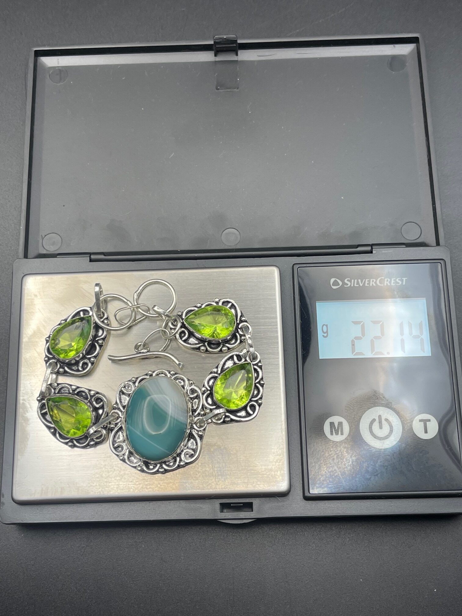 Botswana Agate Peridot in Handmade Silver Plated Bracelet 7 Weight Apprx 22 grams rotated - Botswana Agate & Peridot in Handmade Silver Plated Bracelet, 7, Weight Apprx 22 grams - Botswana Agate & Peridot in Handmade Silver Plated Bracelet, 7, Weight Apprx 22 grams - AURORA ARTISAN JEWELLERY